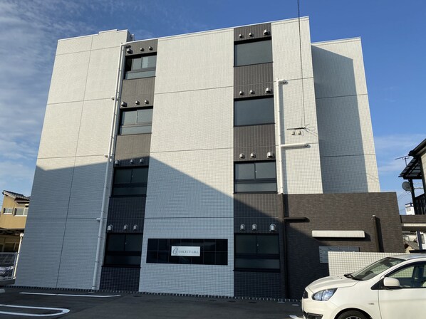 コレクトライルの物件外観写真